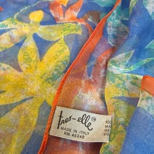 Vintage Tres-Elle Made in Italy Scarf Floral